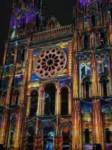 Venez découvrir "Chartres en lumières"
