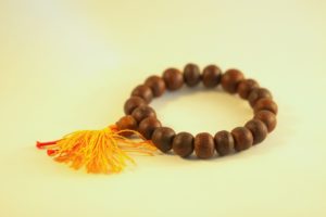 Les bracelets bouddhistes : ils ont la côte
