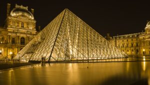 Visiter le Louvre durant le confinement : une exploration virtuelle atypique