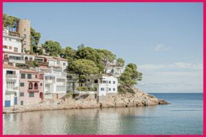 Costa Brava et Costa Dorada : et si vous osiez le camping en Espagne ?