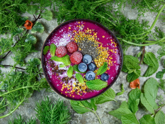 Recette healthy : le rainbow smoothie bowl - Ô Magazine