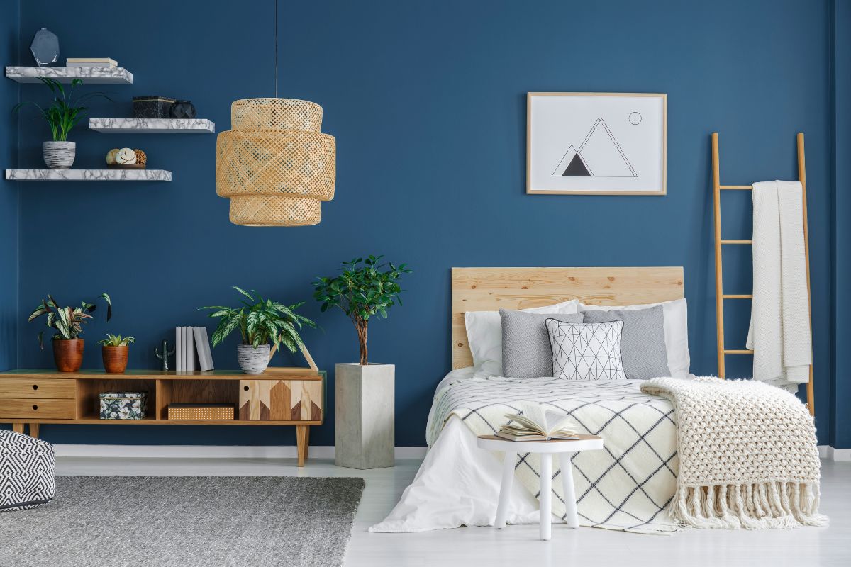 Comment utiliser la couleur pour créer une chambre adulte apaisante et relaxante
