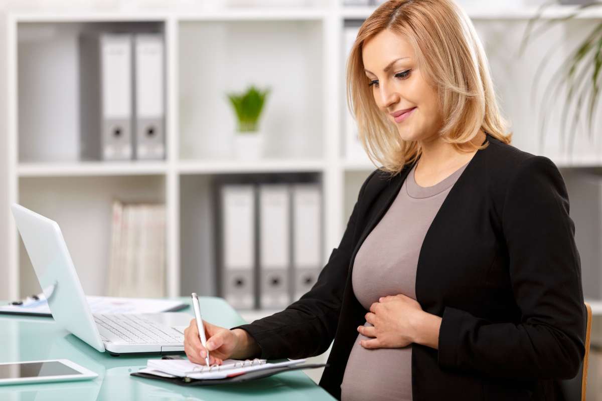 maternité et carrière femme enceinte