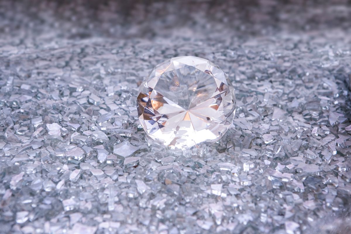 Un diamant de synthèse pour un bijou plus éthique, c'est possible ?
