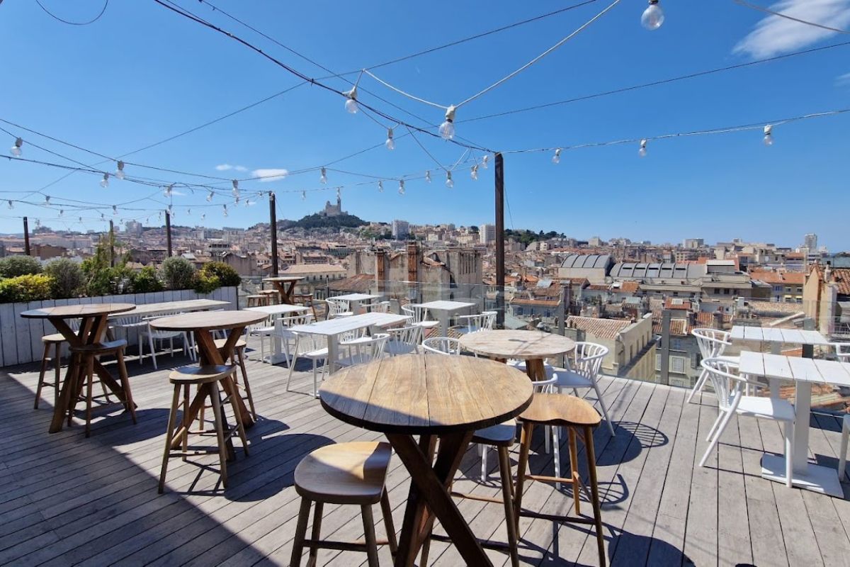 restaurant rooftop Marseille