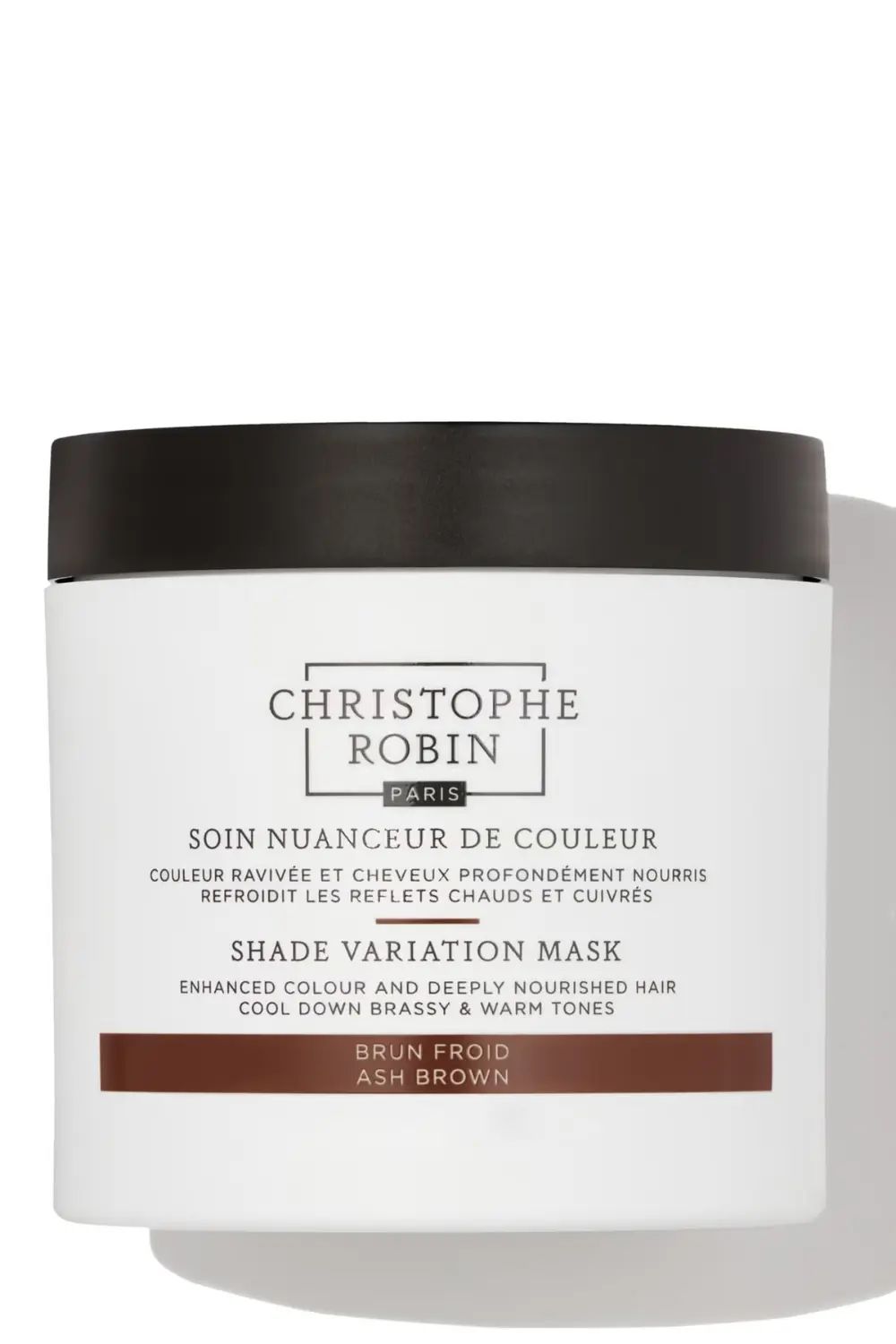 Cheveux bouclés : les coupes et couleurs qui redonnent du volume 2 Soin nuanceur de couleur Brun Froid de Christophe Robin, masque raviveur qui refroidit les reflets chauds et cuivrés sur cheveux bruns.