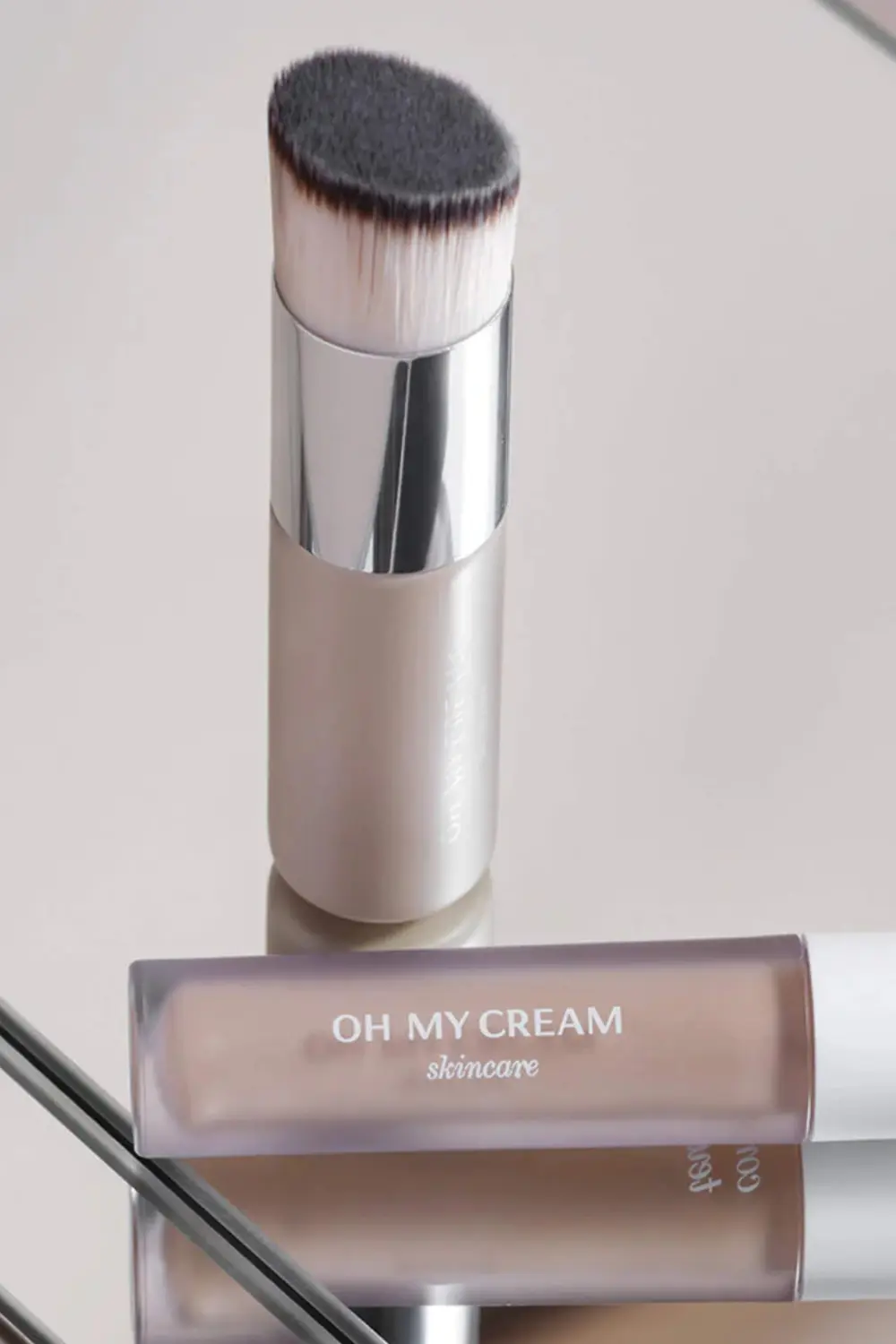 Imperfections de la peau : comment choisir les soins qui changent vraiment la donne ? 3 Flacon du sérum Correcteur de Teint Oh My Cream Skincare, soin unifiant et lissant