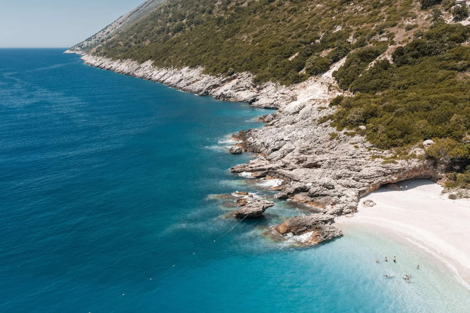Riviera albanaise en septembre : le refuge secret de la côte ionienne